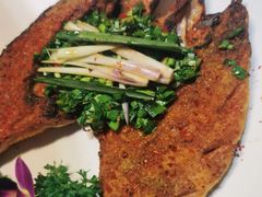 -香巴拉云南餐厅(华莱坞店)