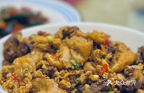 Fried Tofu with Pork Shank Meat
