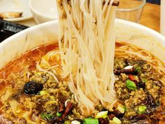 臊子米粉-浮何烤铺(桐梓林店)
