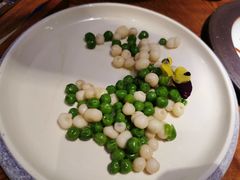 大珠小珠落玉盘-映水芙蓉(上海万象城店)