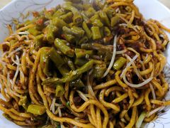 -小许三鲜砂锅馄饨店(家多乐烟酒店)