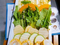 -菌彩云南野生菌火锅(万达广场店)