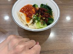 一口香油泼面-西安贾三灌汤包·回坊小吃·清真炒菜(北院门总店)