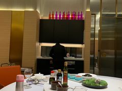 -红鼎豆捞·非遗鲍皇汤火锅(宝丰路店)