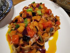 -蒙亨·手把肉·蒙古包文化主题餐厅(天恒广场店)