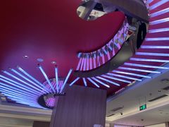 -海底捞火锅(杭州庆春路夜宵主题店)