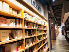 -百新书局(尚悦湾店)