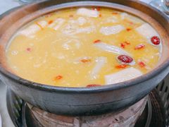 -港迹·鲜围煮海鲜火锅(湖州时代广场店)