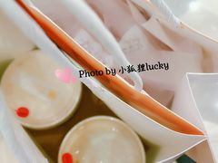 霸气草莓（芝士奶盖）-奈雪的茶(市百一店)