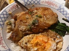 香煎巨霸鸡腿饭-開籠雀冰室(同和金铂店)