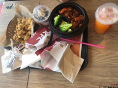 -肯德基(叠彩店)