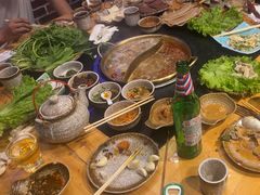 -顶顶汤火牛排火锅·经典铜锅涮肉