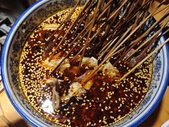 -大众跷脚牛肉馆·非遗传承单位(峨眉山店)