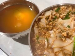-正宗杨记普洱酸醋米线(总店)