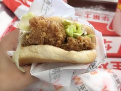 香辣鸡排堡-华莱士·全鸡汉堡(陈江曙光店)