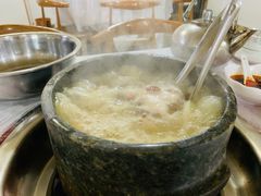 -鲁朗纳麦石锅鸡庄园