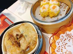 蟹子烧麦皇-点点心点心专门店(湾仔店)