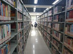 -石景山区图书馆(八角南路)