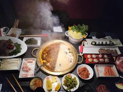 -九鼎轩脆毛肚火锅(南京东路店)