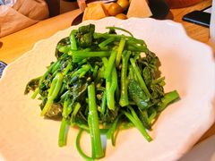 蒜蓉炒番薯叶-吴越荣记·苏州菜·松鼠桂鱼(娄门景区店)