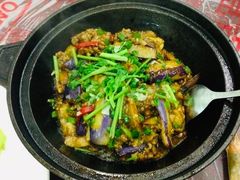 鱼香茄子煲-师傅仔美食(东华老店)