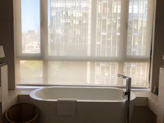 -杭州逸酒店(西湖武林店)