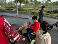 -季高兔窝窝亲子园(上海薰衣草公园店)