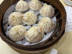 -莱莱小笼·乔艾