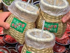 -云阿蛮云南生烫牛肉米线(奉贤路店)