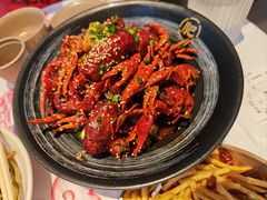 -肥肥虾庄·金牌油焖大虾(汉街SKP店)