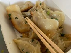 -小姜锅贴(凤凰街店)