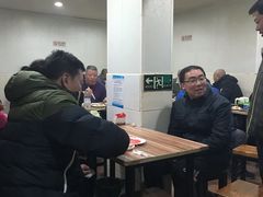 大堂-宝瑞门钉肉饼店