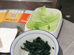 -生活如沸·顺德水牛奶火锅(大学路店)