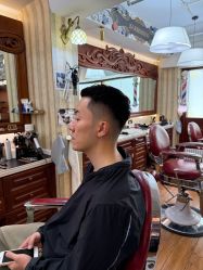 -BarberKiNG男士理发馆Barbershop