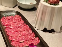 -左庭右院鲜牛肉火锅黑金店(陆家嘴中心店)