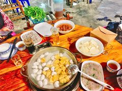 -章记正宗南岗鱼蛋火锅