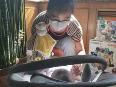 -爱月宝月嫂·育儿嫂