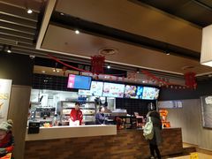 -肯德基(中纬店)