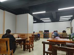 -食里香自助快餐(香槟小镇店)