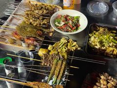 -老广烧烤(骆驼山康馨园店)