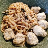 自己剁肉捏的番茄杏鲍菇鸡肉丸