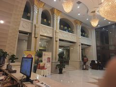 -碧中海汤泉汗蒸酒店