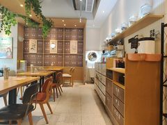 -必胜客(WOW昙华林店)