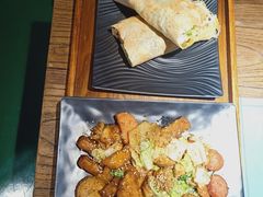-八月美食小馆(银泰城总店)