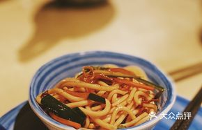 Yunnan-style Chicken Noodle Salad