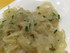 -侬佳蒸菜馆(听潮店)