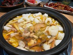 -一朵菌·野生菌探索家火锅(南亚店)