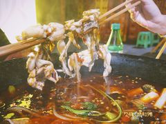 -鸿顺老铁锅美蛙鱼府(解放碑店)