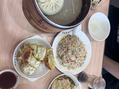 吸管蟹黄包-蒋家桥饺面店(东关街店)
