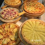 来天津滨江道直奔这里！！！随便吃不限量！！！